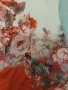 Луксозна рокля- бяла във високата част и червена в долната част с принт от рози диагонална граница, снимка 10