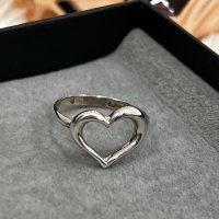 Сребърен пръстен със сърце за Св. Валентин, снимка 1 - Пръстени - 44157410