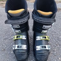 Ски обувки Solomon 27, снимка 1 - Зимни спортове - 39930457