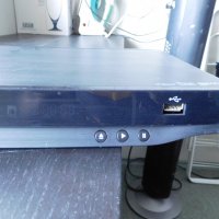 Продавам блу рей плеър Philips BDP 3200, снимка 3 - Декове - 35533463