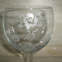 Комплект чаши за сребърна сватба - 25 години !, снимка 2 - Чаши - 31426774