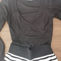 Къси панталонки фина плетка + рипсена блузка на H&M.. Bershka , снимка 2 - Блузи с дълъг ръкав и пуловери - 34201689