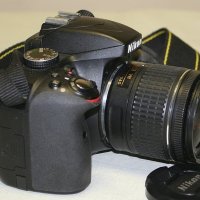 Фотоапарат Nikon D3300 с обектив Nikkor AF-P 18-55 VR, снимка 2 - Фотоапарати - 42775395
