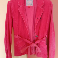 Страхотно розово вталено джинсово сако, размер 40 (М), снимка 1 - Сака - 44741473