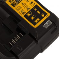 Зарядно устройство Dewalt DCB115 10.8V-18V 240V LI-ION бързо зарежданe, снимка 10 - Други инструменти - 39378778