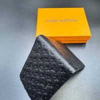 Портфейл Louis Vuitton, снимка 2 - Портфейли, портмонета - 42855070