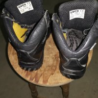 Работни обувки Uvex 38, снимка 11 - Дамски боти - 37488429