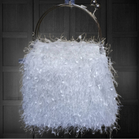 Атрактивна дамска текстилна чанта с кръгли дръжки, снимка 2 - Чанти - 44570228