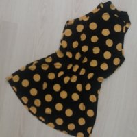 Черна блузка на жълти точки - без ръкав, снимка 3 - Потници - 29308761