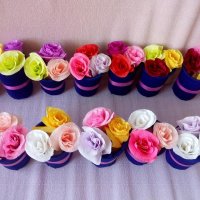 Готови вазички с цветя ,цена 2лв, снимка 2 - Декорация за дома - 31447630