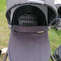 Продавам бебешка количка Mamas&Papas Mylo с много аксесоари , снимка 5 - Детски колички - 40791763