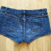 Изрязани дънкови панталонки, снимка 7 - Къси панталони и бермуди - 29288148