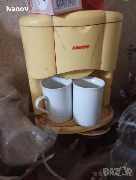 Кафемашина с две чаши , снимка 1