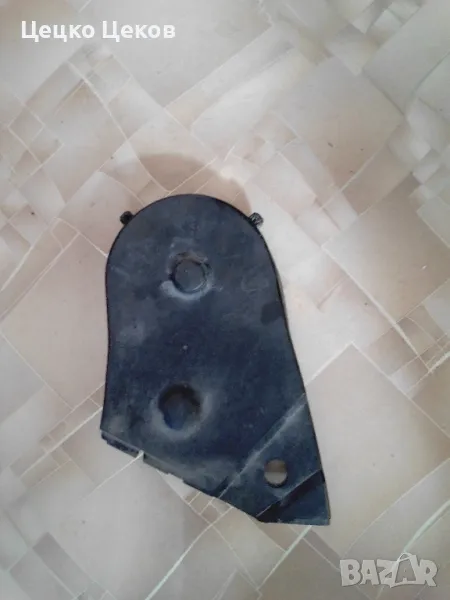 Горен капак ангренажен ремък на Фолксваген Венто, снимка 1