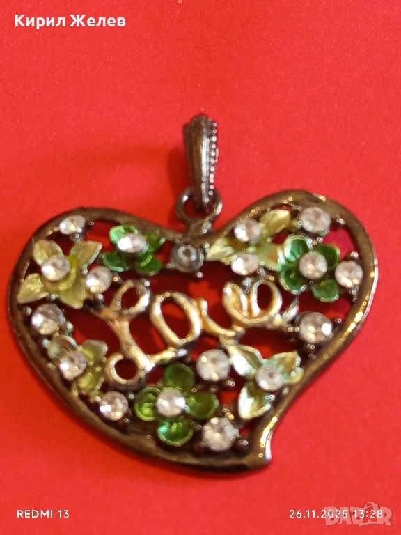 Висулка с форма сърце ❤️ с емайлирани цветя, кристали и надпис LOVE 52204, снимка 1