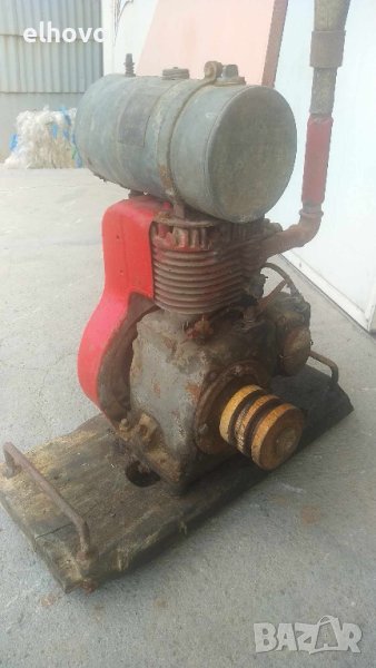 Стар бензинов двигател, снимка 1