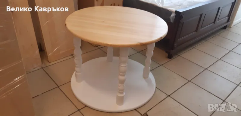 Кръгла холна маса от масив., снимка 1