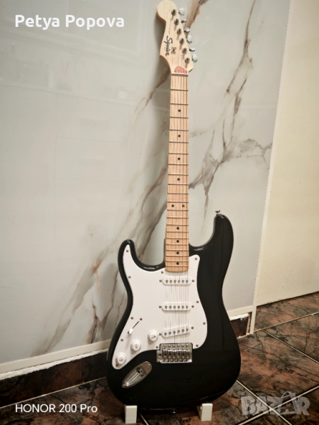 Китара за лява ръка stratocaster на fender square, снимка 1