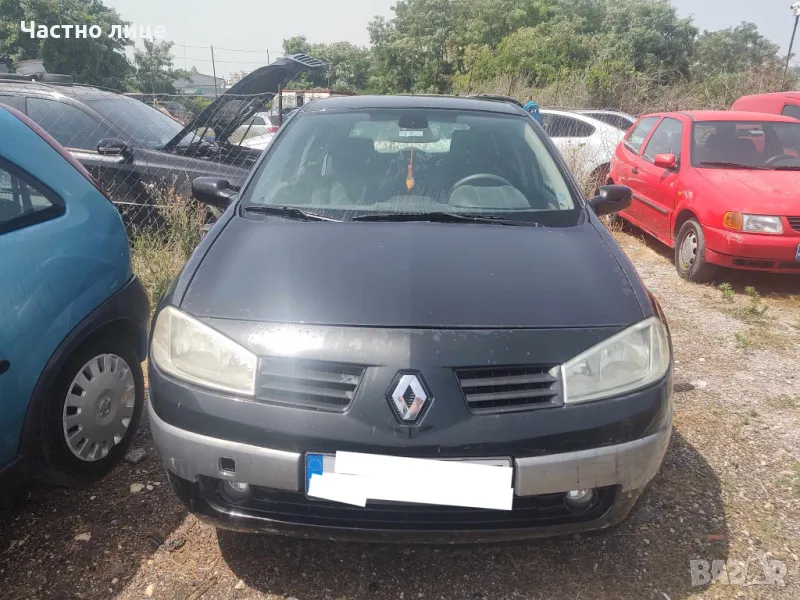 Renault Megane 2 Hatchback 1.9dci 120 к.с На части, снимка 1