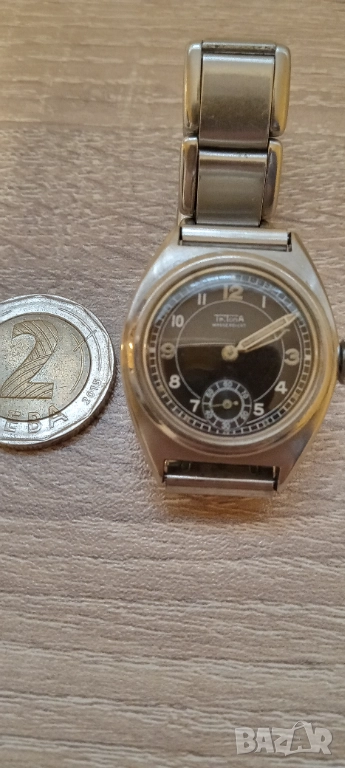 Дамски часовник. Tritona. Военен , снимка 1