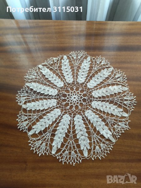 Плетива ръчно изработени на една кука, снимка 1