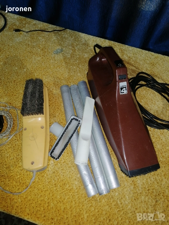 Малка прахосмукачка-старо производство, снимка 1