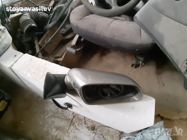 Огледало шкода октавия