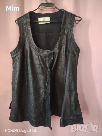 M /L Черен кожен елек / корсет / и къси кожени панталони , снимка 3 - Корсети, бюстиета, топове - 56165319