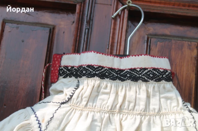 Риза от народна носия, снимка 13 - Антикварни и старинни предмети - 50701863