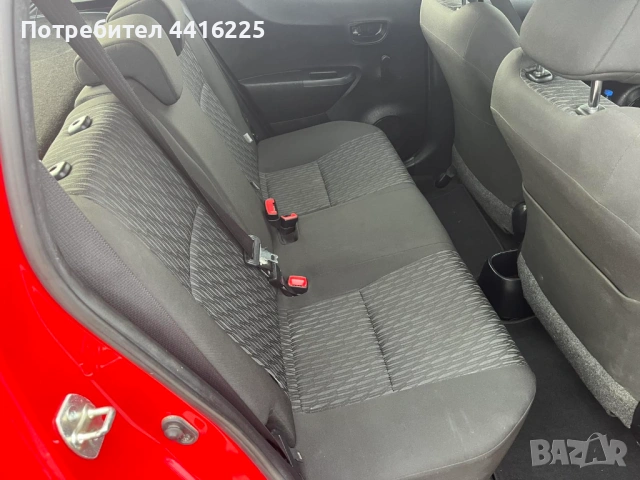 Toyota Yaris 1.3 VVT-i 6sp, снимка 3 - Автомобили и джипове - 54037256