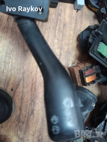 Управление на светлини , МИГАЧИ , VW Pasat B5 8L0953513, снимка 3 - Части - 54003505