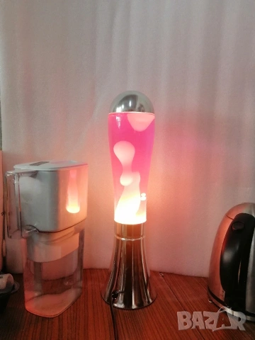 Лава лампа, снимка 11 - Настолни лампи - 53039511