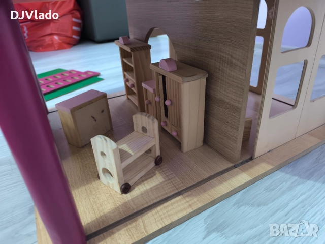 Масивна детска дървена къща за кукли, снимка 8 - Играчки за стая - 51970665