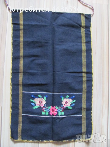19 век престилка за носия, ръчна бродерия , 72х45см., снимка 2 - Антикварни и старинни предмети - 53254475