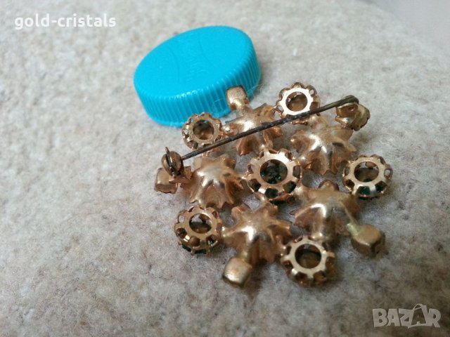 Стара брошка с зелени камъни, снимка 3 - Антикварни и старинни предмети - 35176436