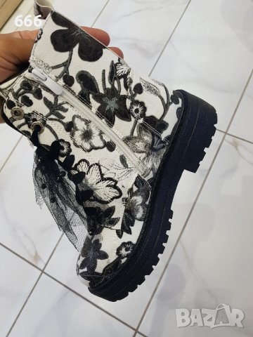 Обувки, снимка 3 - Други - 42108733