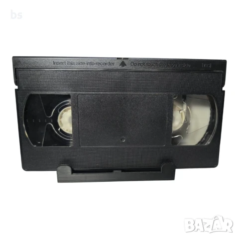 Мъглите на Авалон - видео касета с Джулиана Маргулис, снимка 4 - Други жанрове - 41574309