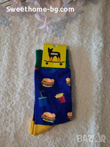 чорапи с десен , снимка 3 - Дамски чорапи - 53161961