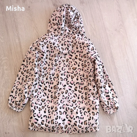 Детско преходно яке с леопардова шарка 134размер, снимка 2 - Детски якета и елеци - 54363628