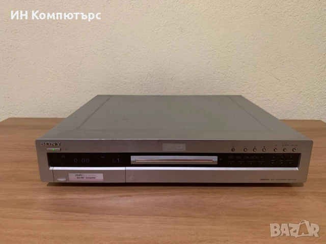 Продавам DVD рекордер Sony RDR-GX3
