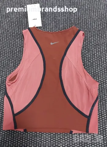 Nike бюстие yoga S размер 