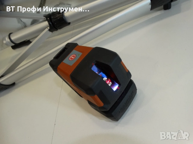 Hilti PM 2L - Линеен червен лазер + тринога 1.50 м., снимка 4 - Измервателни инструменти - 54337838