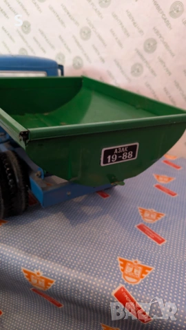 Стара играчка ЗИЛ , снимка 4 - Колекции - 53987629