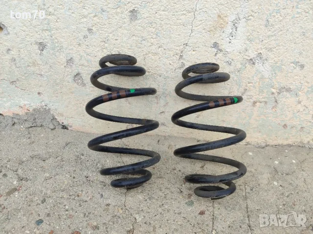 Задни пружини  Vw Passat B5, Passat B5.5, снимка 2 - Части - 49550333