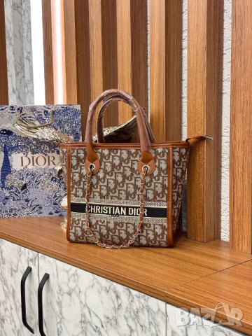 чанти christian dior, снимка 14 - Чанти - 51426854