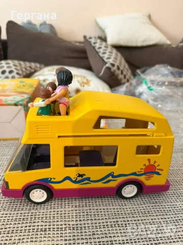колекционерски кемпер playmobil 1987, снимка 2 - Колекции - 56003447