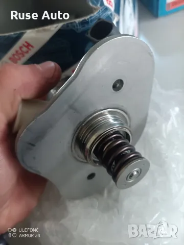 Помпа за високо налягане BOSCH BMW, снимка 2 - Части - 49662469