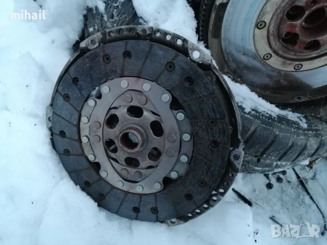 демпферен маховик 1.9 90 skoda/vw, снимка 2 - Части - 48660104