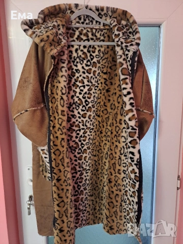 Продавам ефектно тигрово дамско палто