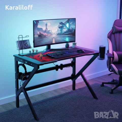 Геймърско компютърно бюро с RGB LED осветление